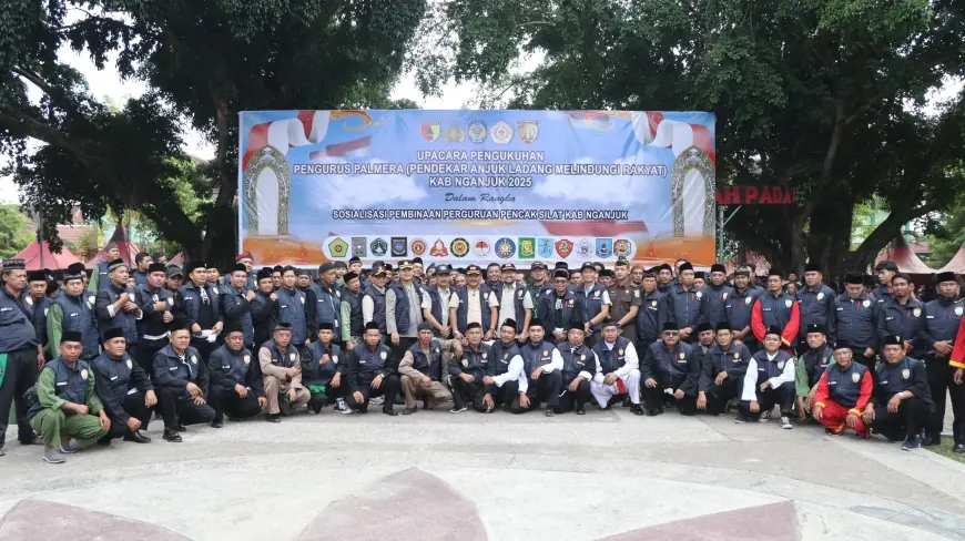 Resmi Dikukuhkan, 330 Pendekar Silat Palmera Siap Jogo Nganjuk