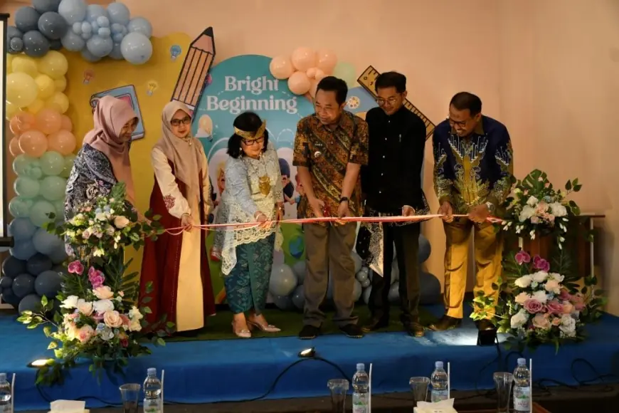 Bupati Resmikan Sekolah Bertaraf Internasional Pertama di Bondowoso