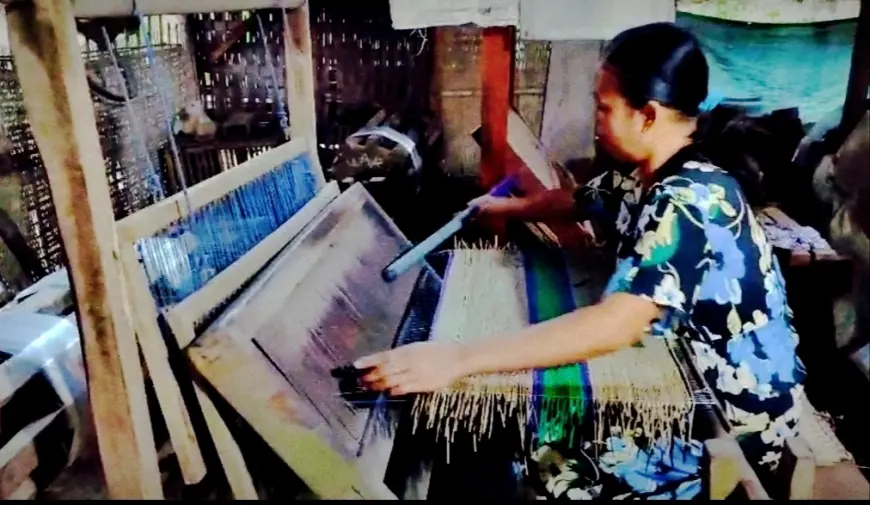 Penjaga Tradisi Anyam di Sudut Dusun Pakem, Wajak Malang