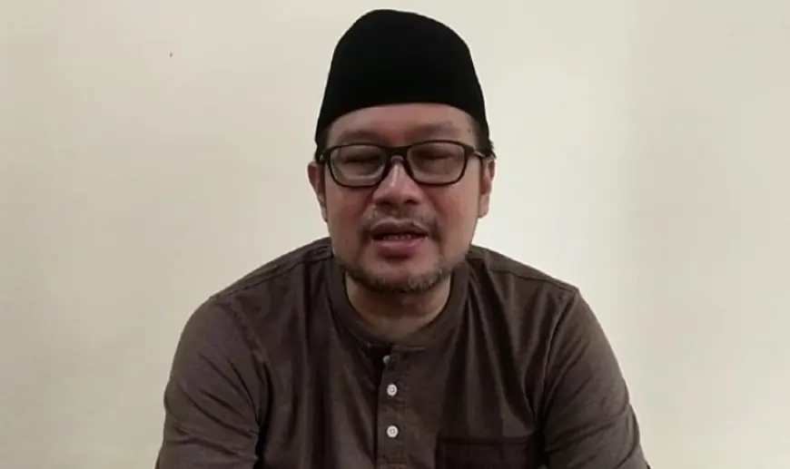 Gus Maksum, Ulama Kharismatik Langitan Dukung Menkeu Berantas Rokok Ilegal