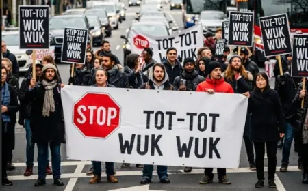 “Stop Tot-Tot Wuk Wuk”: Gaya Protes Masyarakat Terhadap Pejabat Jalanan