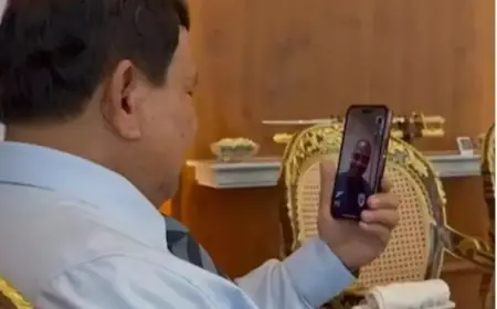 Video Call dengan Kluivert, Prabowo Beri Semangat Timnas Indonesia