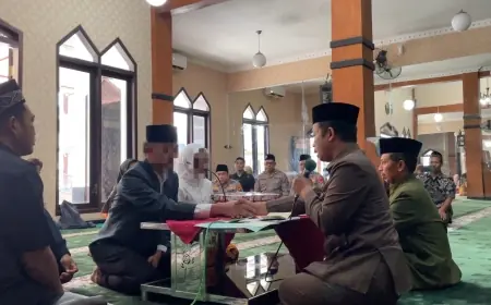 Janji Suci di Balik Jeruji Besi, Tahanan Kasus Narkoba Nikahi Sang Pujaan Hati di Polres Blitar