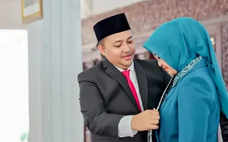 Mela Rusdi Dikukuhkan Langsung Oleh Bupati Pasuruan Menjadi Bunda PAUD