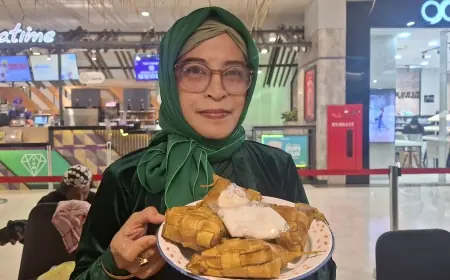 Kupat Keteg, Kuliner Khas Gresik yang Dicuci Khusus Pakai Air Sumber Lanthung