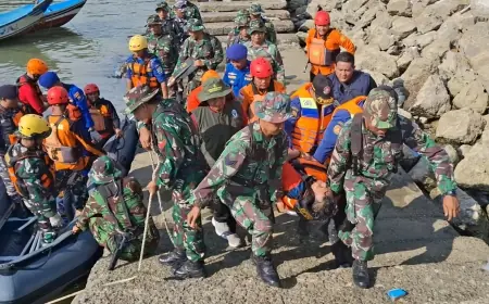TNI Gelar Latihan Gabungan Penanggulangan Bencana Gempa dan Tsunami di Pantai Sidem dan Popoh Tulungagung