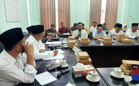 Honorer Jombang Tuntut Kepastian Gaji dan SK PPPK