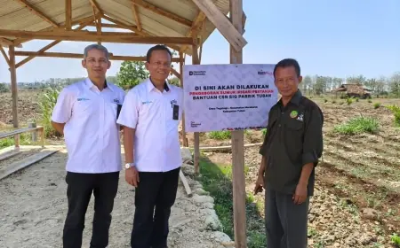 SIG Pabrik Tuban Bantu Petani Hutan  Wujudkan Ketahanan Pangan Bangun Sumur Bor