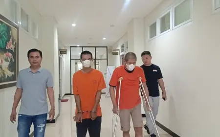 Pengedar Narkoba di Gresik Digrebek Polisi, Amankan 12 Paket Sabu Siap Edar