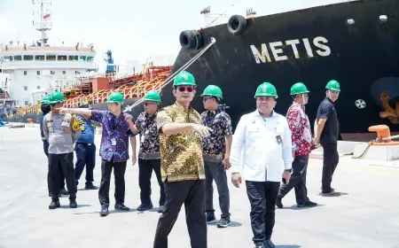 Bupati Lamongan Dampingi Tim Kemkopolkam Tinjau Pelabuhan Tanjung Pakis Paciran, Siap Jadi Gerbang Ekonomi Baru