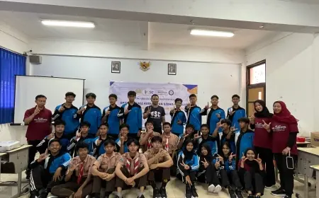 UNESA Gelar Program “Gym To School” di SMA Labschool: Investasi Kesehatan Sejak Dini