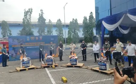 Bea Cukai Jatim I Musnahkan 17,1 Juta Batang Rokok Ilegal di Surabaya