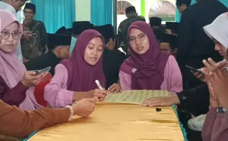 Puluhan Santri di Trenggalek Dibekali Pelatihan Jurnalistik dan Pengelolaan Media Sosial