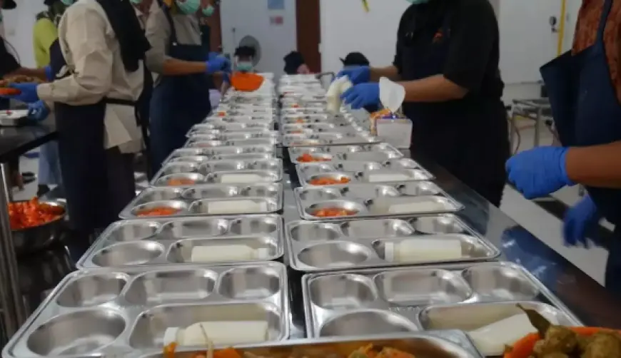 Keracunan MBG Jadi Sorotan, Begini Cara Mengatasinya dengan Aman
