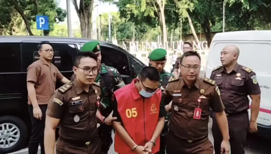 Kejari Nganjuk Tetapkan PPK Diskominfo Jadi Tersangka Dugaan Gratifikasi Proyek Fiber Optik