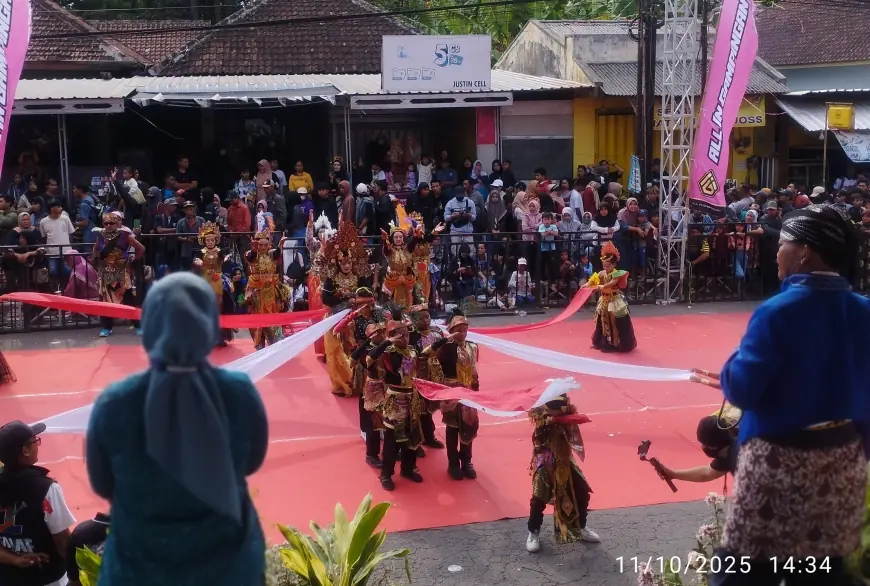 Kirab Budaya ‘All In Gampingan’ 2025, Pesta Rakyat yang Padukan Tradisi dan Sound Horeg
