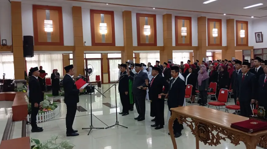 Gerbong Mutasi Perdana di Pemkot Blitar, Ratusan Pejabat Digeser