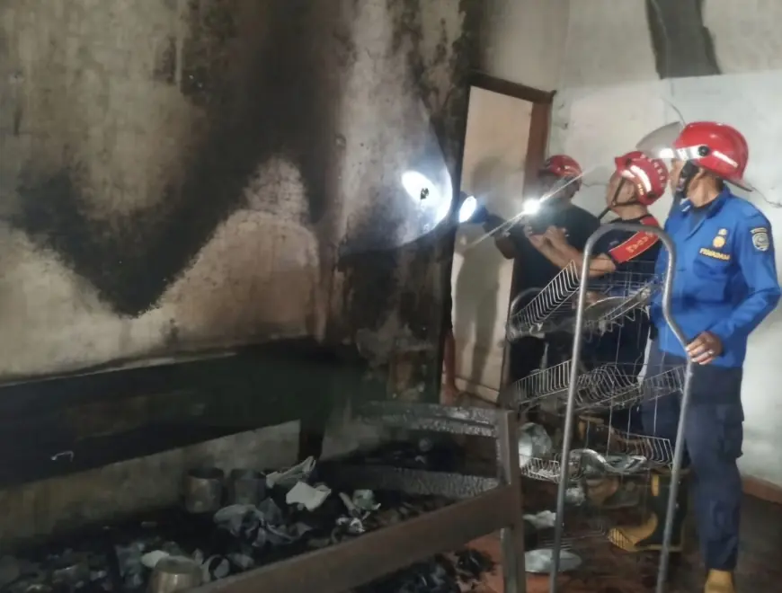 Dapur Rumah Warga di Kalidawir, Tulungagung Terbakar, Diduga Akibat Korsleting Listrik