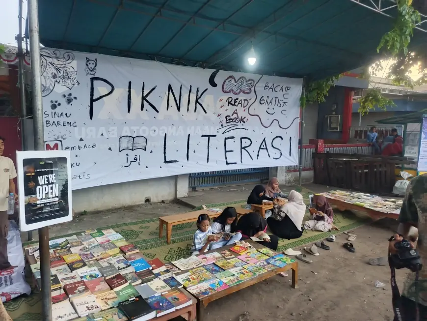 Perpus Jalanan, Cara Mahasiswa di Gresik Bangun Literasi Anak dan Remaja