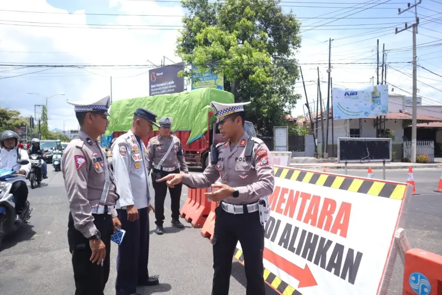 Perbaikan Jalan Pantura Situbondo Dimulai, Pengendara Diimbau Gunakan Jalur Lain