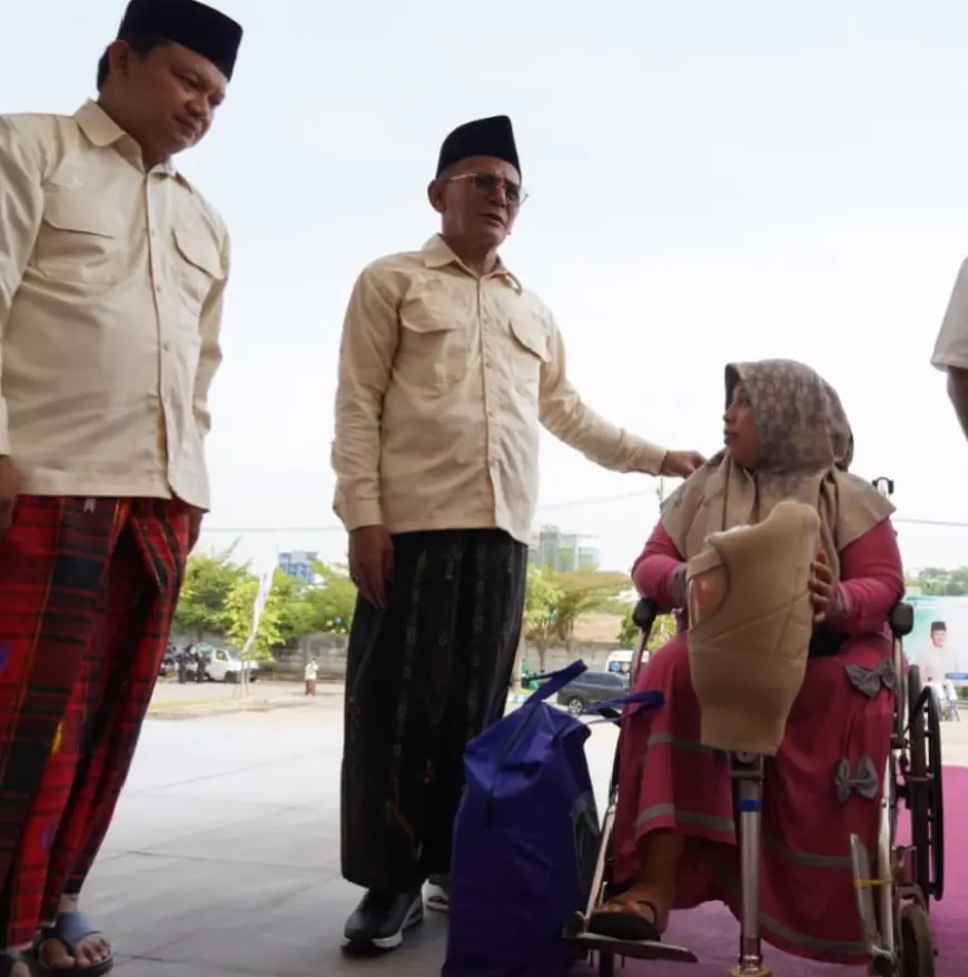 Momentum Hari Santri Nasional 2025, Wakil Bupati Pasuruan Hadiahkan Kaki Palsu bagi 13 Penyandang Disabilitas