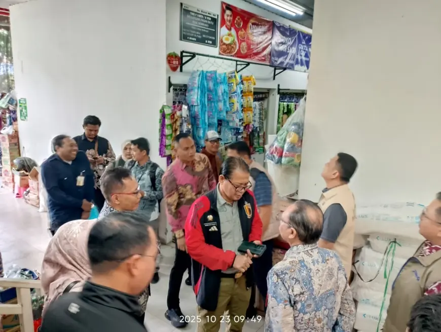 Deputi Bapanas Turun Lapangan Awasi Harga Beras di Kota Batu