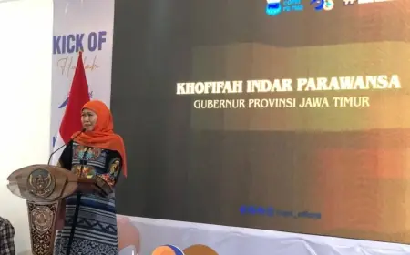 Kunjungi Mojokerto, Khofifah Kritik Keras Eksklusivitas Politik Alumni, Ajak PMII Kembali Independen