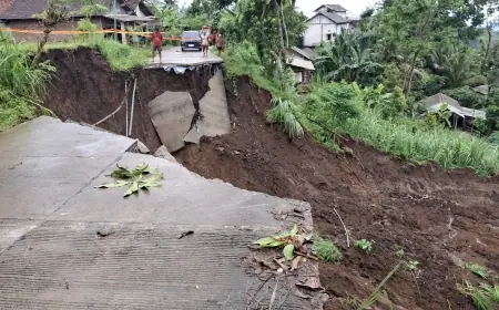 Jalan Antar Desa di Tulungagung Putus Akibat Longsor, Warga Harap Ada Penanganan Segera