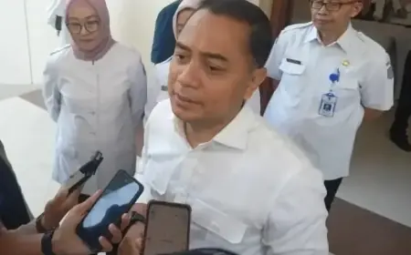 Blunder Live Instagram, Akun Medsos Wali Kota Surabaya Banjir Komentar 'Epok-epok', Ini Tanggapan Eri Cahyadi