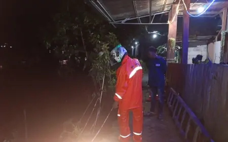 Jalan Pemukiman di Pujon Malang Tertutup Longsor, Warga Butuh Bantuan Mendesak
