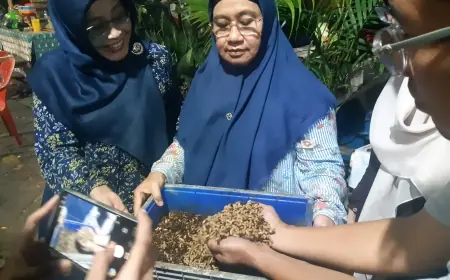 Jadi Laboratorium Hidup: Polbangtan Malang Teliti Solusi Darurat Sampah Lewat Budidaya Maggot di KBA Kampoeng Oase Ondomohen