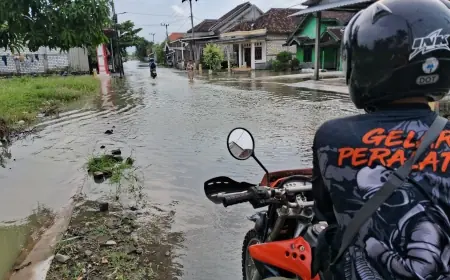 Hujan Deras, Sungai Meluap Berdampak Banjir ke 5 Desa di Gresik