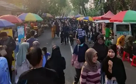 Mencuat Dugaan Pungli Stand Pedagang UMKM di CFD Gresik, Bayar Berlipat untuk Antrean Berjualan
