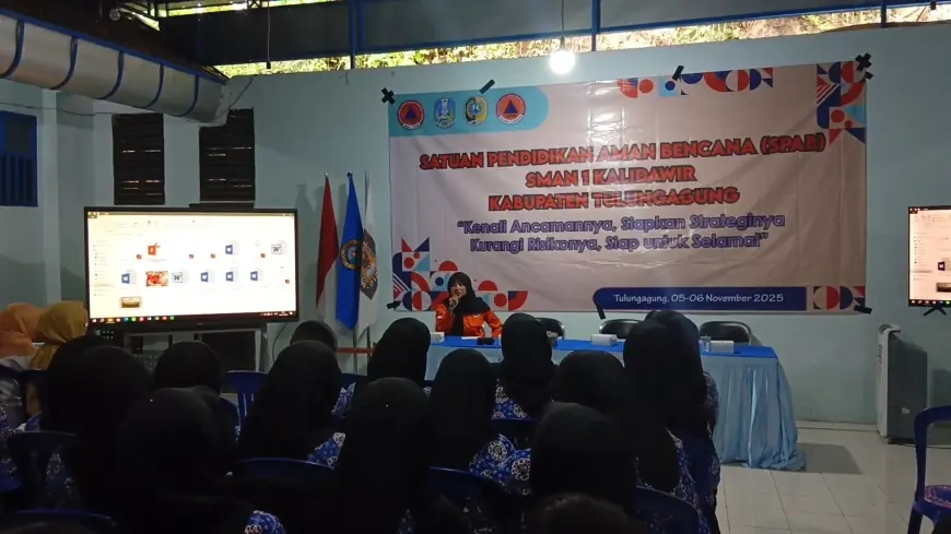 Sosialisasi SPAB di SMAN 1 Kalidawir, DPRD Jatim dan BPBD Latih Siswa Siap Hadapi Bencana