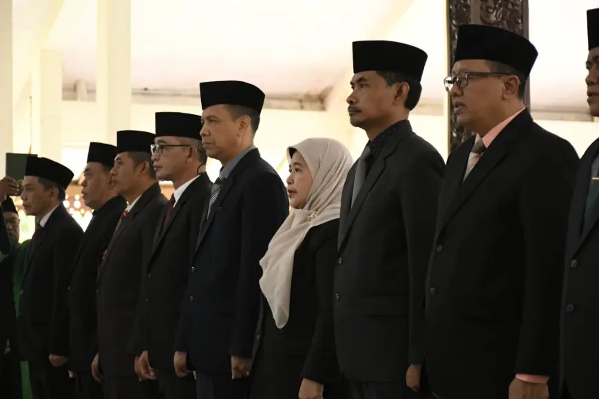 Bupati Bondowoso Geser 9 Kepala OPD, Begini Pesannya