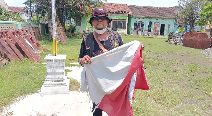 Bendera Pusaka Lusuh di SDN 2 Gebangkerep Nganjuk Picu Keprihatinan