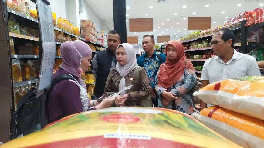 Jaga Inflasi, Bapanas Sidak Harga Beras di Bondowoso