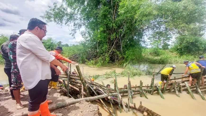 Tanggul Anak Sungai Kali Lamong Jebol, Pemkab Gresik Janji Perbaikan Permanen Pascabanjir