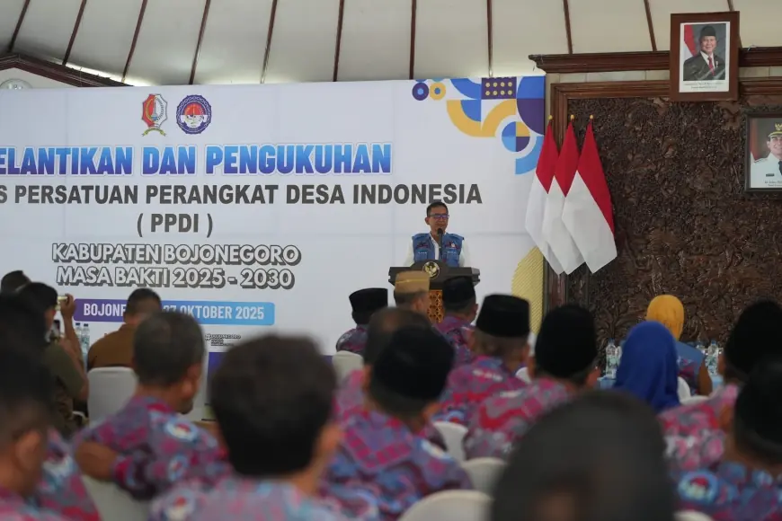 Pengukuhan PPDI Bojonegoro 2025-2030, Bupati Tekankan Sinergi dan Profesionalisme Perangkat Desa