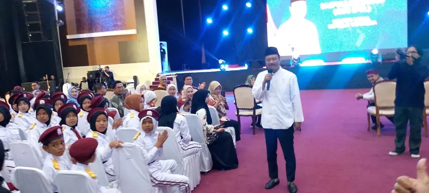 Mensos Sapa Wali Murid Sekolah Rakyat, Gus Ipul: Mereka Calon Pemimpin Masa Depan