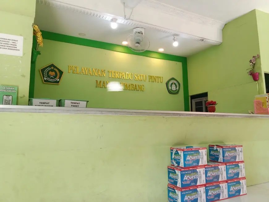 Ijazah Siswa MAN di Jombang Ditahan Karena Tunggakan Rp 3 Juta, Orangtua: Suami Saya Sakit, Kami Tak Mampu