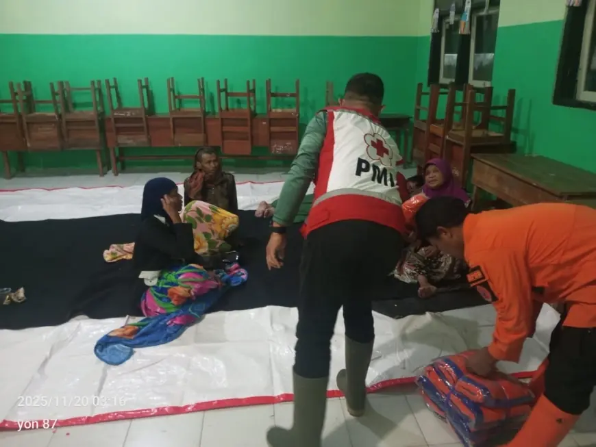 BPBD Malang Laporkan Total 695 Pengungsi Tersebar di 7 Titik Dampak Erupsi Semeru