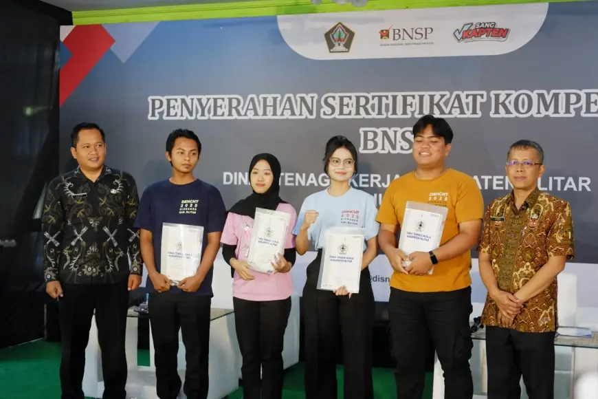 Investasi DBHCHT untuk Masa Depan, Ratusan Talenta di Kabupaten Blitar Kini Kantongi Sertifikat BNSP