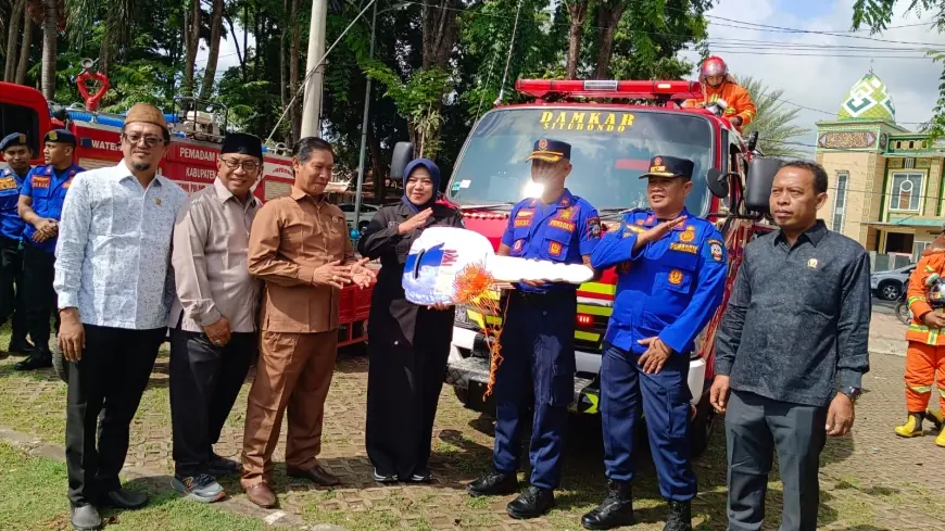 Tingkat Laporan Tinggi, Pemkab Perkuat Sarpras Damkar Situbondo