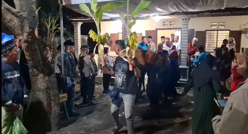 Pemakaman Korban Pembunuhan Nganjuk Diwarnai Isak Tangis Keluarga