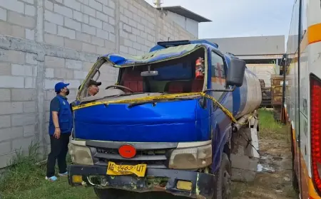 Polisi Akan Periksa Dua Perusahaan Terkait Truk Pengangkut Solar yang Terguling di JLS Besuki