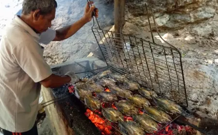 Ikan Bakar Pantai Serang Blitar, Andalan Kuliner di Pesisir Selatan