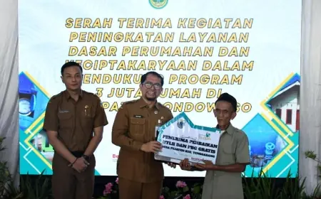 Tingkatkan Layanan Dasar, Perkim Ciptaru Bondowoso Salurkan Puluhan Rumah Layak Huni