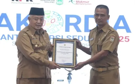 Bupati Malang Apresiasi 10 Desa Berintegritas pada Peringatan Hakordia 2025