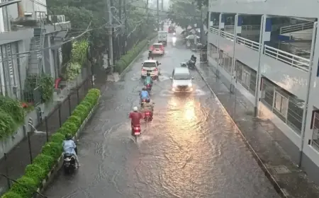 Pesisir Surabaya Dibayangi Rob, Pemkot Percepat Penguatan Proteksi Lewat Rumah Pompa dan Pintu Air